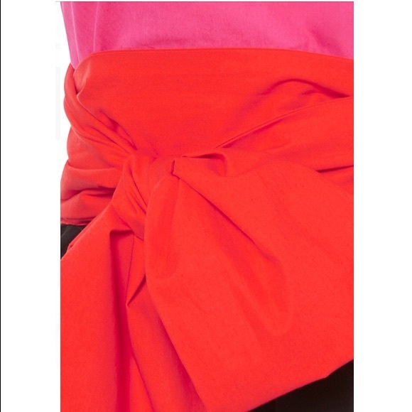 NWT Isa Arfen wrap top - Picture 3 of 4